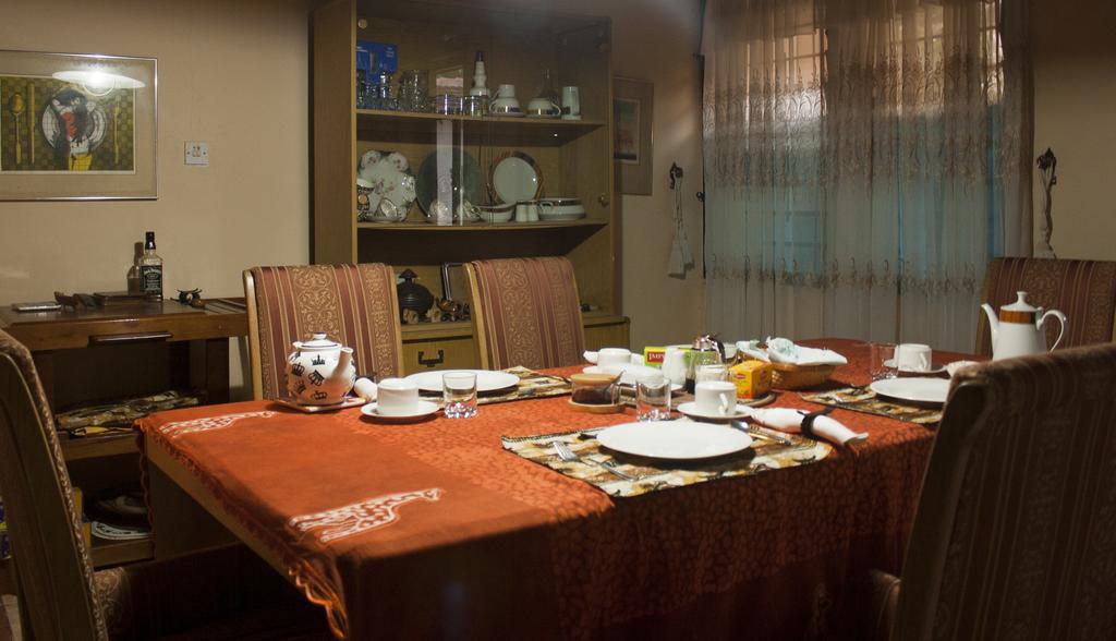 Four Villages Inn 쿠마시 외부 사진
